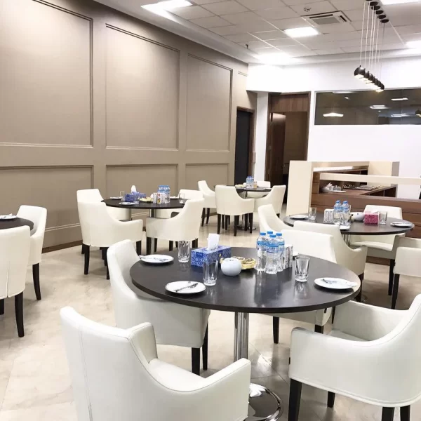 Hall 5 B2B Meeting Area Room