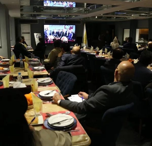 تقدیر بانیان امید برگزارکننده نمایشگاه رنگ و رزین از حامیان تشکلی مالی و معنوی 1402